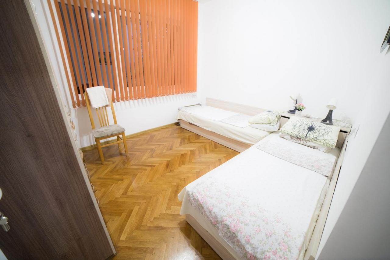 Belivanovi B&B House Weliko Tarnowo Exterior foto